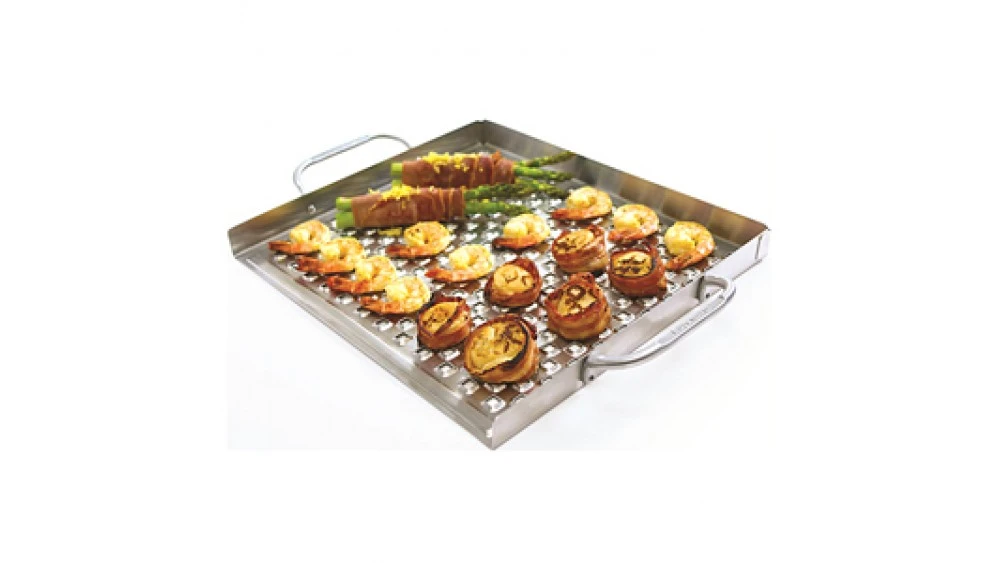 Broil King Flat Grill Topper (Premium) - 69712 1 Broil King Flat Grill Topper (Premium) - 69712