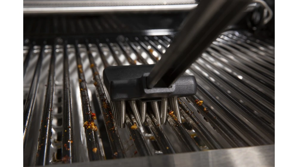 Broil King Baron Coil Spring Grill Brush - 65600 2 Broil King Baron Coil Spring Grill Brush - 65600 - Image 2