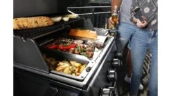 Broil King Crown 490 BBQ - Free Cover -BBQs Grill Shop BK Crown20490 Lifestyle 04 1000x563 1