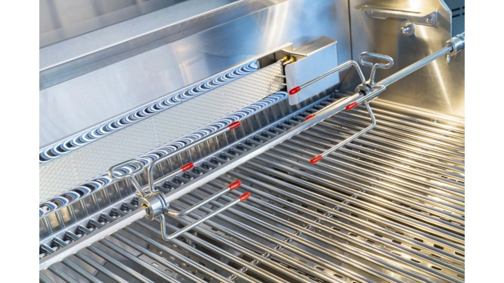 Whistler Grills Bibury 4 Gas BBQ With Free Cover And Rotisserie 9 Whistler Grills Bibury 4 Gas BBQ With Free Cover And Rotisserie - Image 9